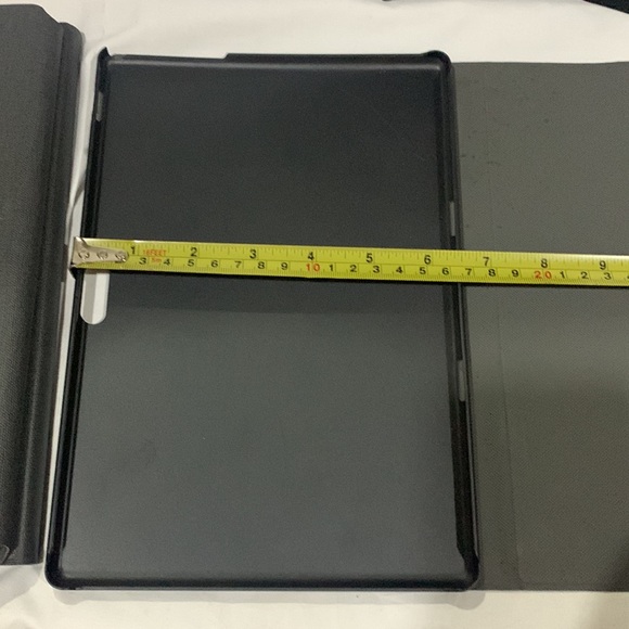 BUNDLE Pack of Tablets/IPads - Picture 5 of 10